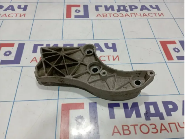 Кронштейн опоры двигателя задний Datsun mi-DO 21902100103200