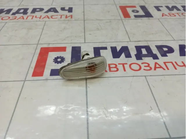 Повторитель на крыло Datsun on-DO 26160-5PA0C