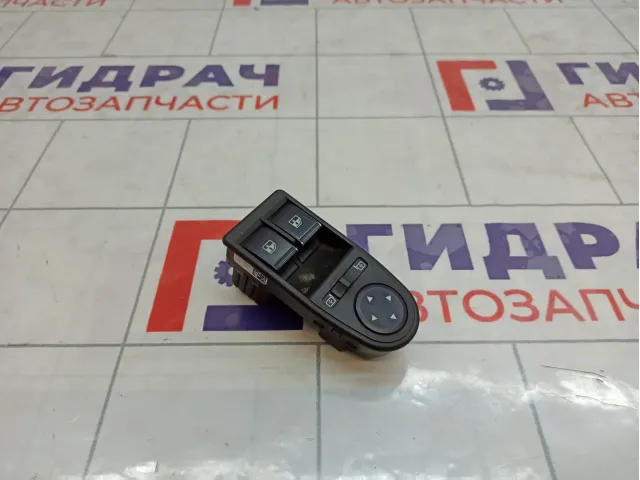 Блок управления стеклоподъемниками Datsun on-DO 25430-5PA1B