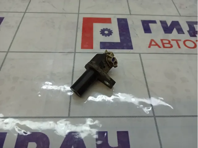 Датчик положения коленвала Datsun on-Do 21123847010