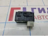 Кнопка стеклоподъемника Dodge Caliber 56040693AD