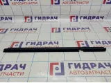 Уплотнитель стекла двери задней правой Dodge Caliber 5074220AA