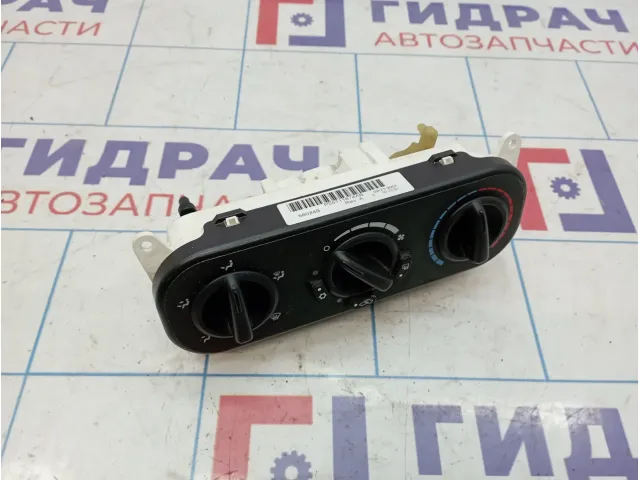 Блок управления отопителем Dodge Caliber 55111874AB