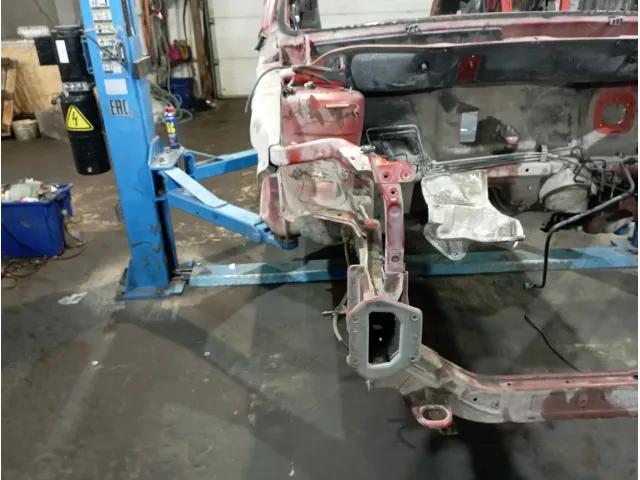 Лонжерон правый Dodge Caliber