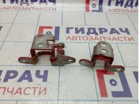 Петли двери задней левой Dodge Caliber 5115713AB