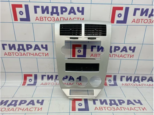 Накладка декоративная Dodge Caliber YD501Z2AB