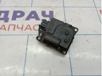 Моторчик заслонки отопителя Dodge Caliber 68000470AA