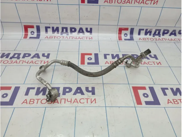 Трубка кондиционера Dodge Caliber 05058553AB