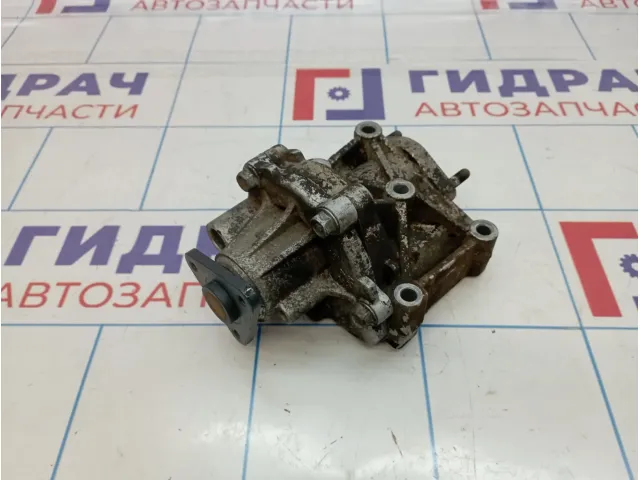 Насос водяной (помпа) Dodge Caliber 5047138AA