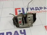 Замок двери задней левой Dodge Caliber 4589415AA