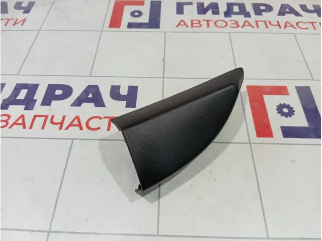 Крышка зеркала внутренняя левая Dodge Caliber YD15DX9AA