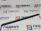Уплотнитель стекла переднего правого Dodge Caliber 5074212AA