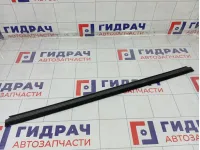 Уплотнитель стекла переднего правого Dodge Caliber 5074212AA