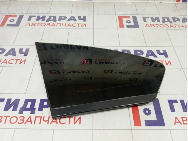 Стекло кузовное глухое (форточка) заднее левое Dodge Caliber 5191237AA