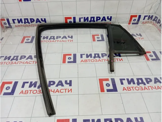 Стекло двери задней левой Dodge Caliber 5074223AB