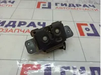 Замок багажника Dodge Caliber 4589176AA