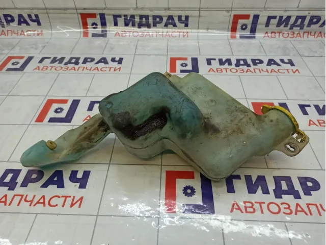 Бачок омывателя стекла Dodge Caliber 5189350AA