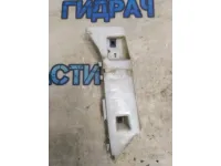 Кронштейн переднего бампера правый  Geely Emgrand EC7 1068001656 Отличное состояние.