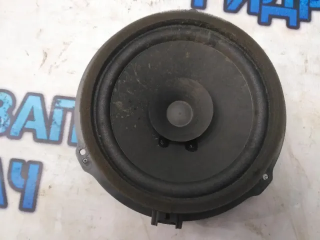 Динамик задней двери Ford Focus 3 2012 AA6T18808CA Отличное состояние