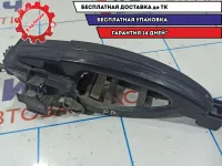 Ручка двери передняя правая Ford Focus 2 1323272. Царапины.