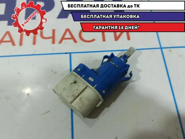 Датчик включения стопсигнала Ford Focus 2 4832219.