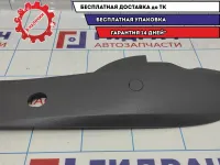 Накладка консоли правая Ford Focus 2 1352417. Накладка консоли правая Ford Focus 2 1352417.