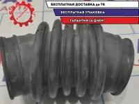 Патрубок воздушного фильтра Ford Focus 2 1319940.