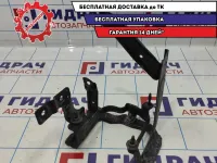 Кронштейн гидроусилителя Ford Focus 2 1420308.