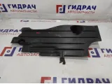 Защита антигравийная задняя правая Ford Kuga (CBS) 1764463. Дефект.