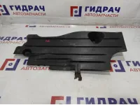 Защита антигравийная задняя правая Ford Kuga (CBS) 1764463. Дефект.