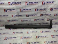 Накладка на порог (наружная) левая Ford Kuga (CBS) 1818211. Дефект.