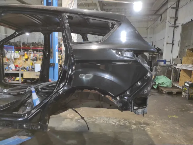 Крыло заднее левое Ford Kuga (CBS) . Коррозия, Дефект.
