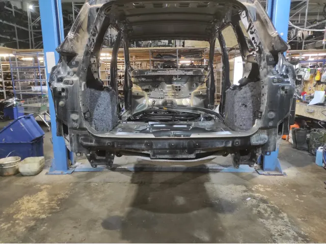 Панель задняя Ford Kuga (CBS) .