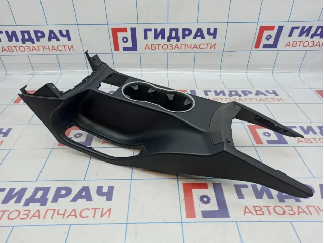 Консоль центральная Ford Kuga (CBS) 1792846. Сломаны крепления.