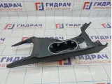 Консоль центральная Ford Kuga (CBS) 1792846. Сломаны крепления.