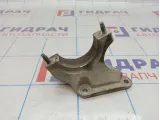 Кронштейн промежуточного вала Ford Kuga (CBS) 1742576.