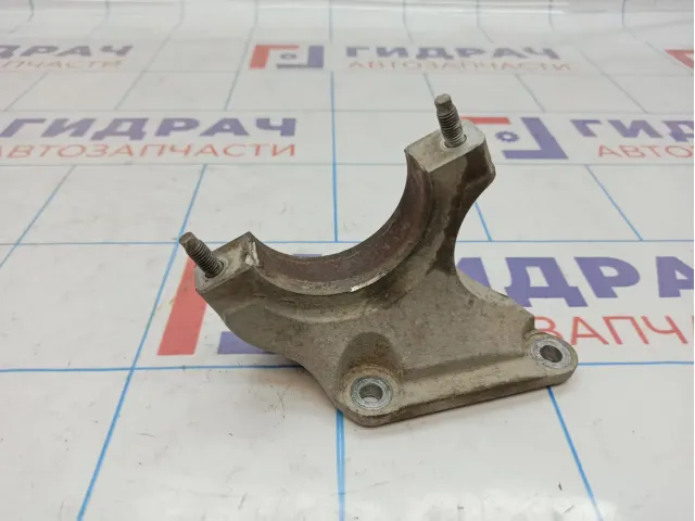 Кронштейн промежуточного вала Ford Kuga (CBS) 1742576.