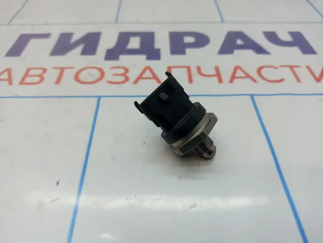 Датчик давления топлива Ford Kuga (CBS) 1729436.