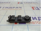 Блок управления стеклоподъемниками Ford Kuga (CBS) 2033890.