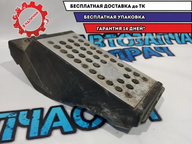 Накладка декоративная Infiniti FX45 67840CG010 .