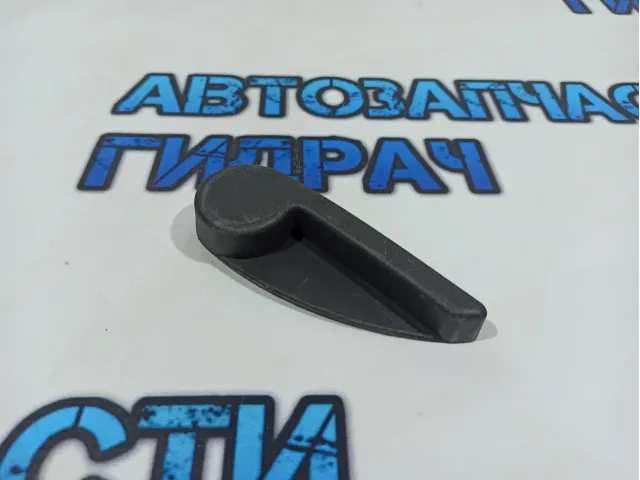 Ручка двери задней внутренняя левая Fiat Doblo 735379973.