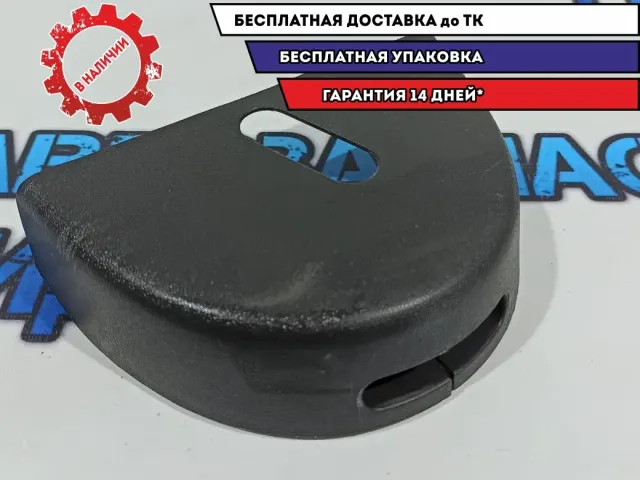 Накладка обшивки стойки левой нижней Fiat Doblo 735299121. Сломано крепление.
