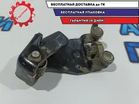 Ролик двери сдвижной средний правой Fiat Doblo 46843004.