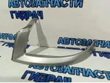 Планка под фару левая Fiat Doblo 735418074. Дефект.