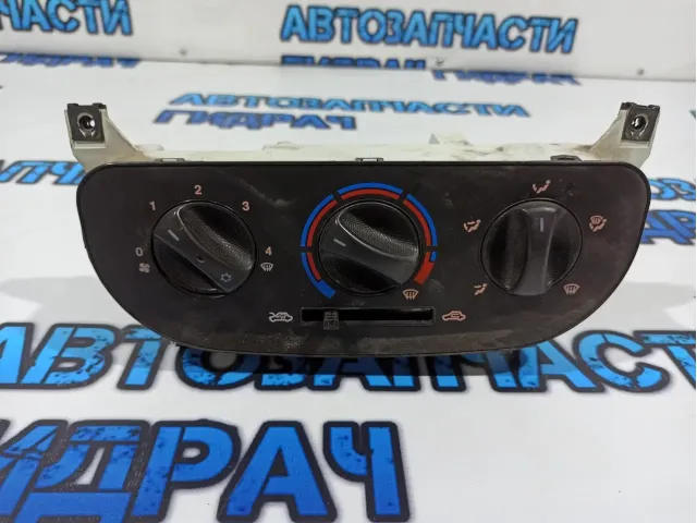 Блок управления отопителем Fiat Doblo 46723236.