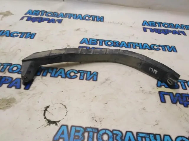 Кронштейн переднего бампера правый Fiat Albea 2011 51700812 Отличное состояние.