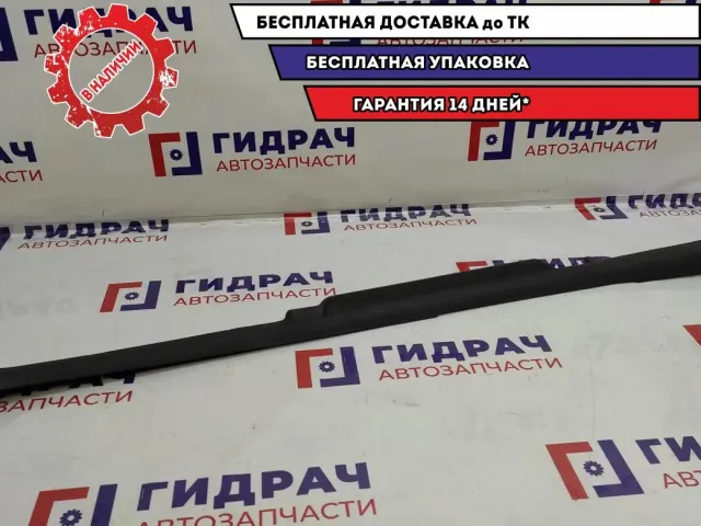Накладка порога внутренняя левая Fiat Albea 7352983645.