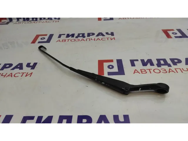 Поводок стеклоочистителя передний левый Fiat Albea 46773331.