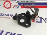 Кронштейн задней балки левый Fiat Albea 51709811.