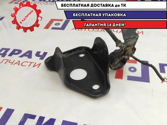 Кронштейн задней балки левый Fiat Albea 51709811.